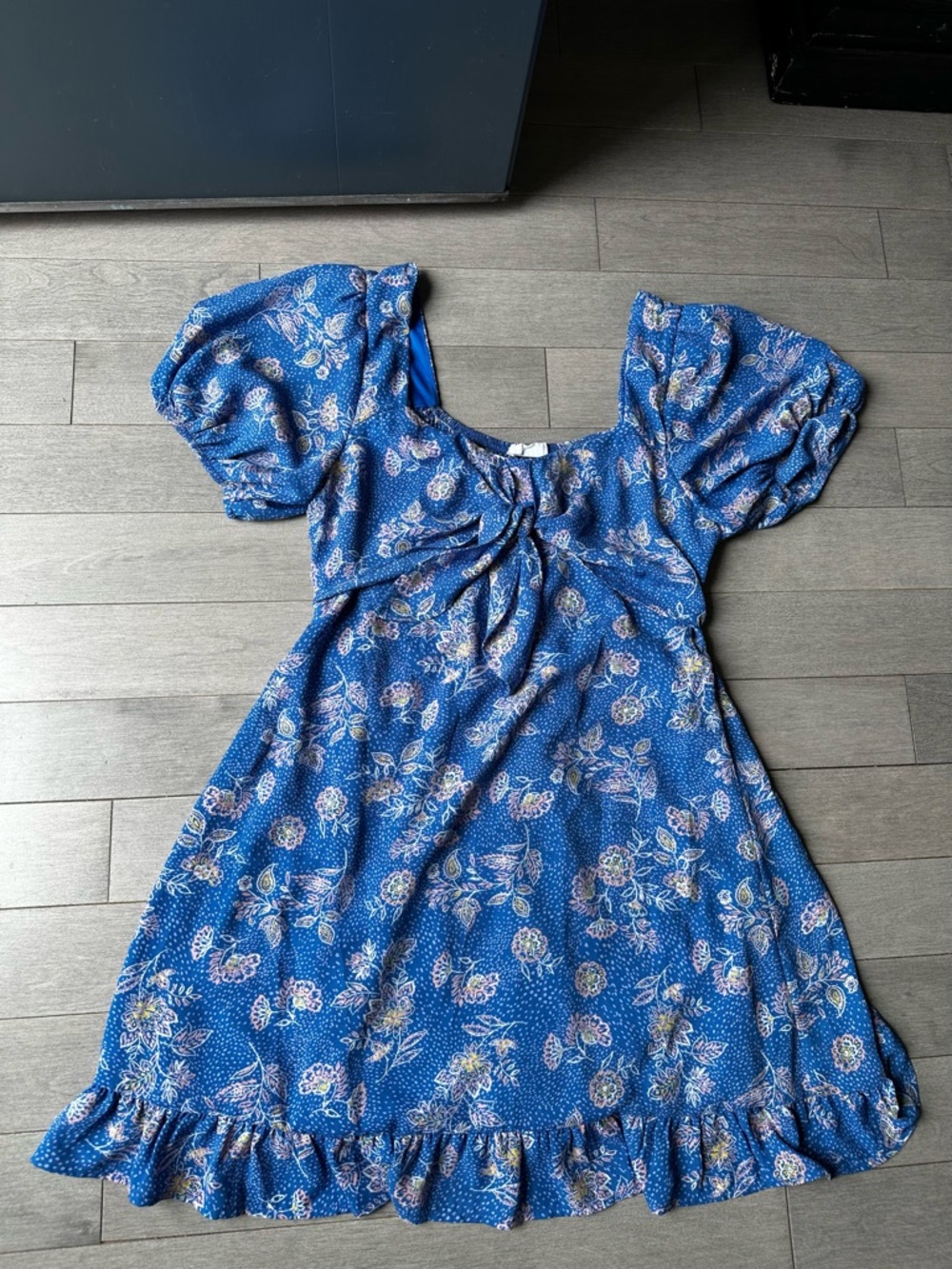 Women’s Sienna Sky Blue Floral Puff Sleeve Mini Dress Tie-Front Ruffle Hem Med